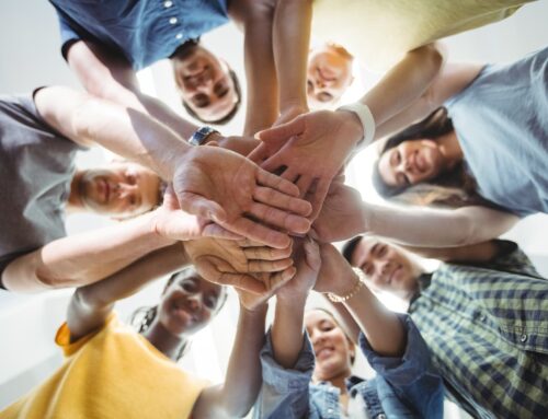 Team Building. ¿Qué es? Origen, ejemplos y buenas prácticas